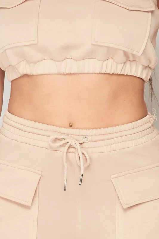 CROPPED CAMI AND JOGGERS SET WITH POCKET DETAILS